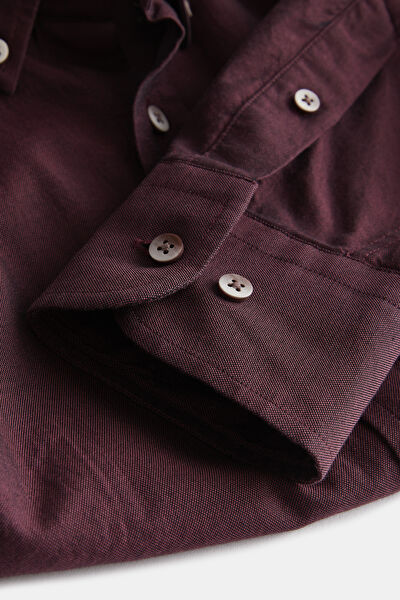 CUSTOM BORDO DÜĞMELİ YAKA GÖMLEK 4