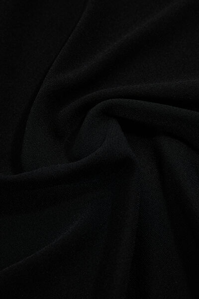SİYAH POLO YAKA T-SHIRT 4