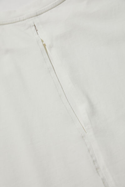 BEYAZ T-SHIRT 4