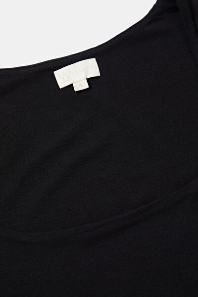 SİYAH KOLSUZ T-SHIRT 3