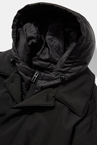 KAPUŞONLU SİYAH PARKA 3