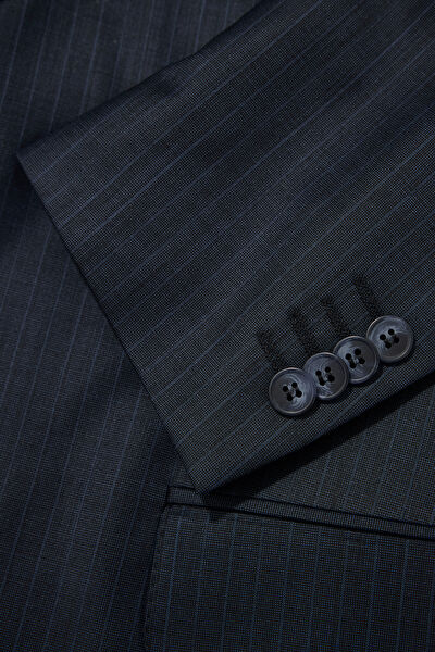 LACİVERT DÜĞMELİ TAKIM ELBİSE 9