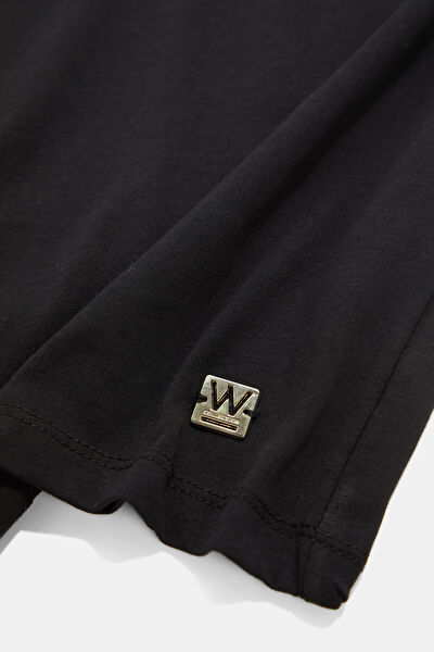 SİYAH V YAKA TSHIRT 4