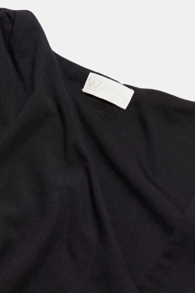SİYAH ASİMETRİK YAKA TSHIRT 7