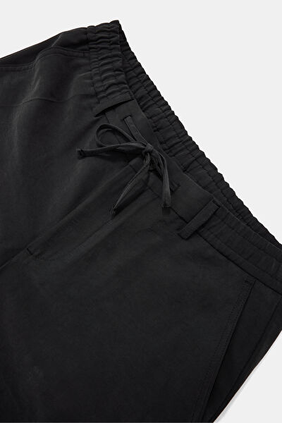SİYAH VİSKOZ/POLYESTER BERMUDA 6