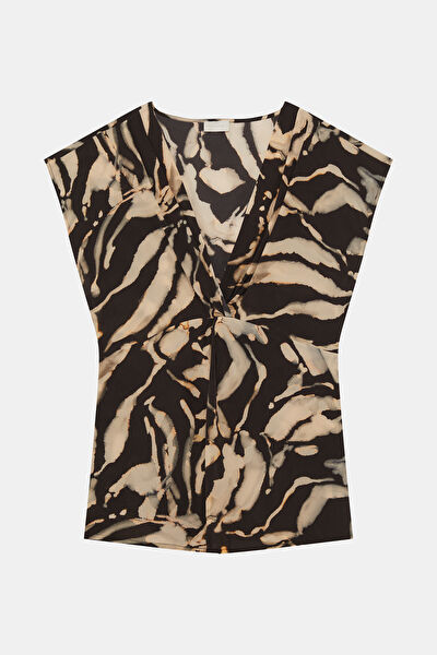 KAHVE DESENLİ KOLSUZ BLUZ 3