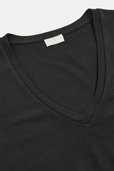 SİYAH V YAKA TSHIRT 3