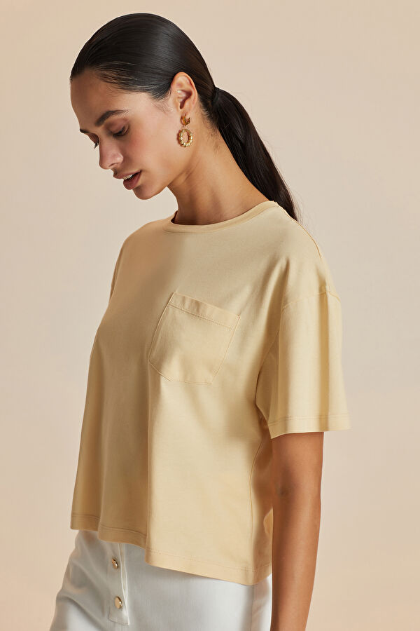 BEJ BİSİKLET YAKA T-SHIRT