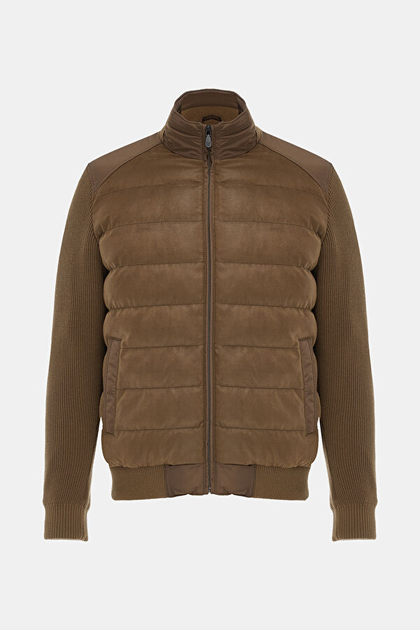 CAMEL MONT 4