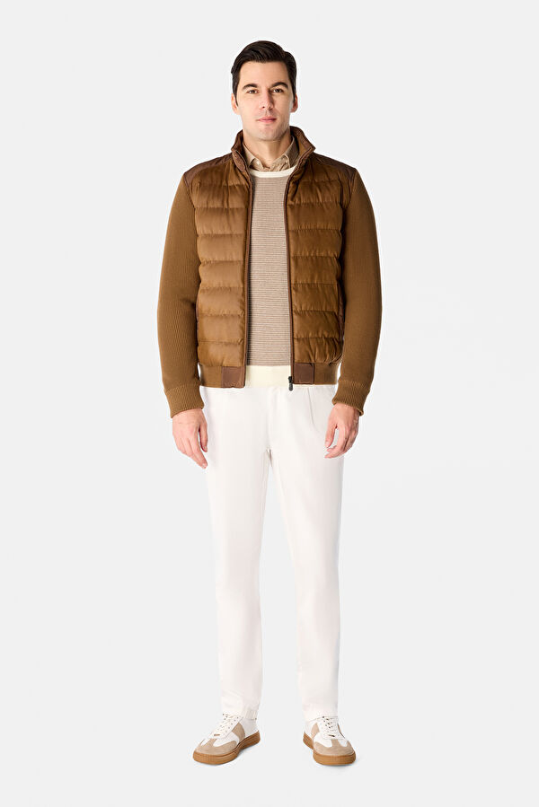 CAMEL MONT