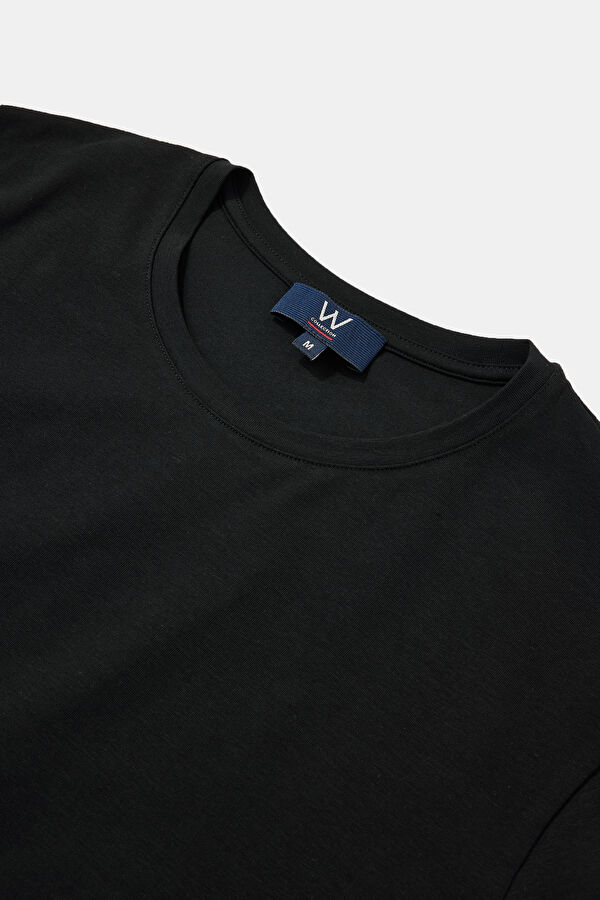 SİYAH BİSİKLET YAKA T-SHIRT 3