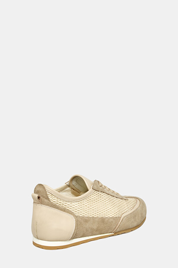 BEJ SNEAKER 4