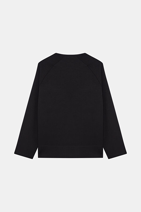 SİYAH YAKA DETAYLI SWEATSHIRT 2
