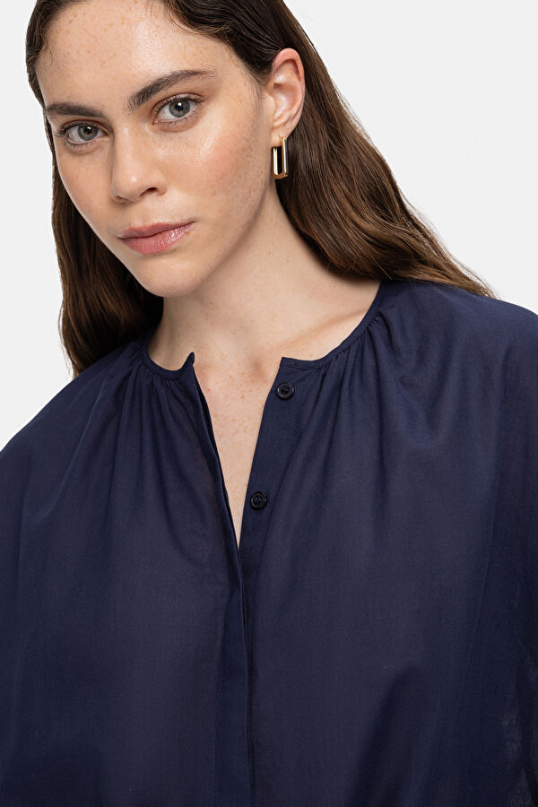 LACİVERT BLUZ 2