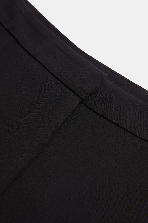 SİYAH STRAIGHT PANTOLON 3