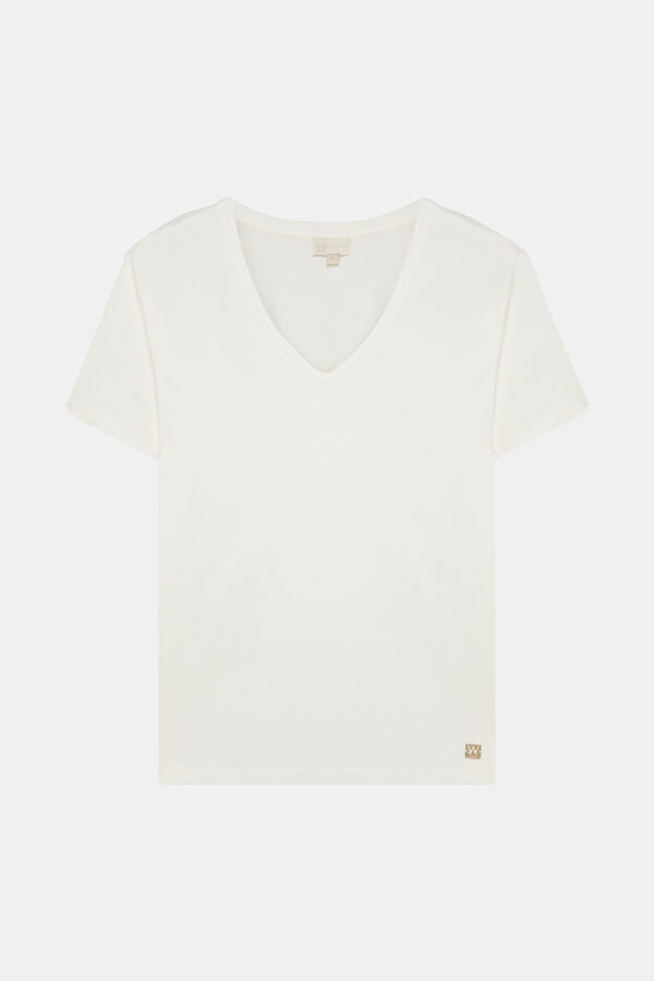 EKRU V YAKA TSHIRT