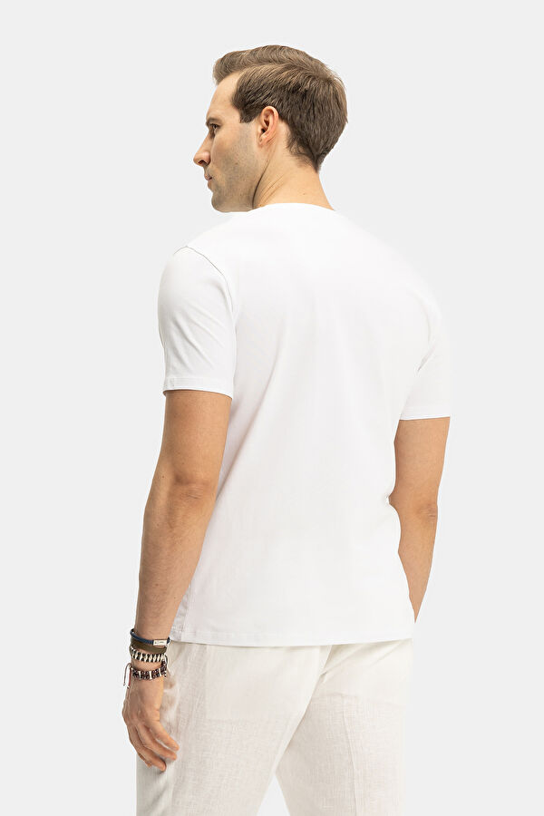 BEYAZ STANDART KALIP BİSİKLET YAKA T-SHİRT 2