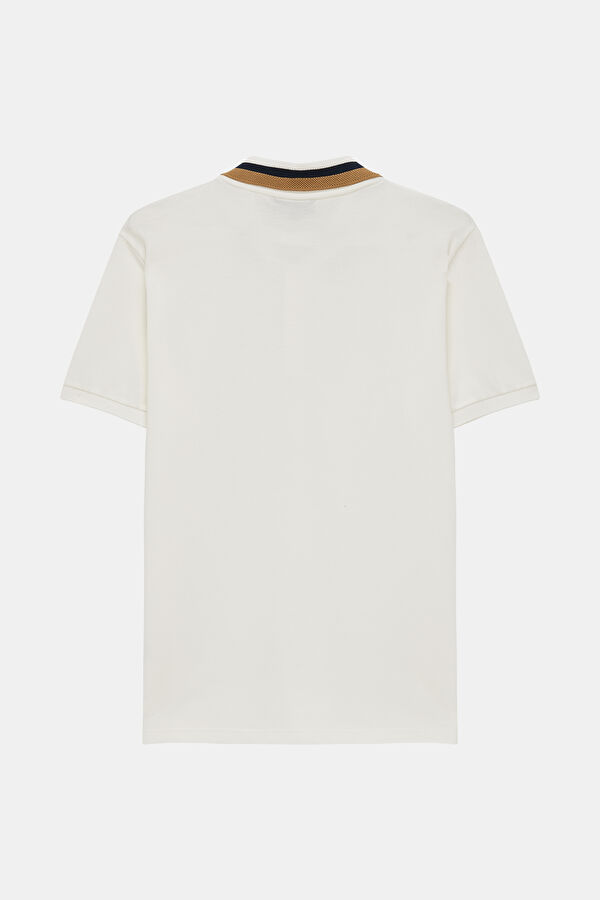 BEYAZ POLO YAKA T-SHİRT 2