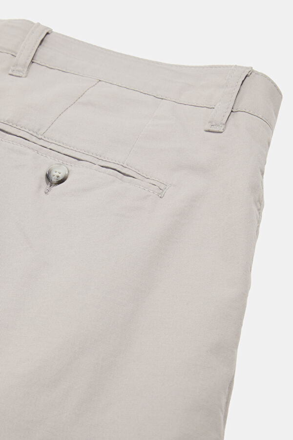 GRİ DAR PAÇA SPOR PANTOLON 4