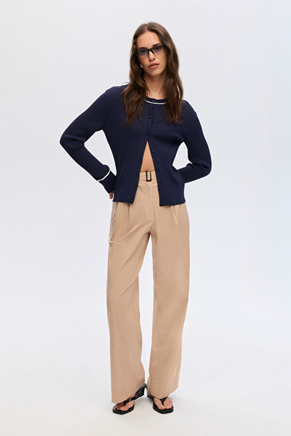 CAMEL PİLELİ KEMERLİ PANTOLON