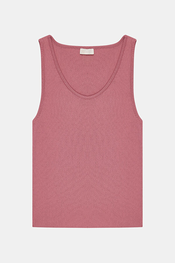 PEMBE KOLSUZ TRİKO